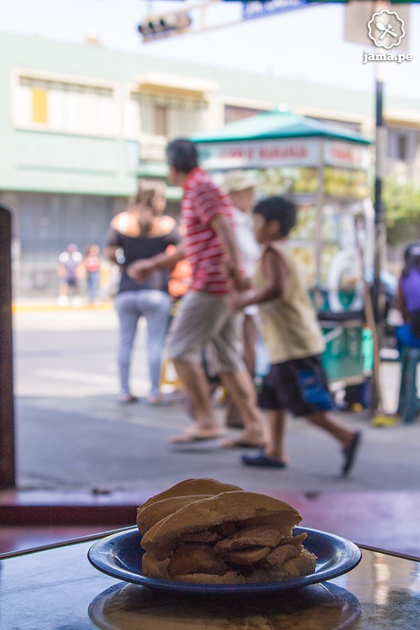 chicharroneria-chicharrones-cercado-lima