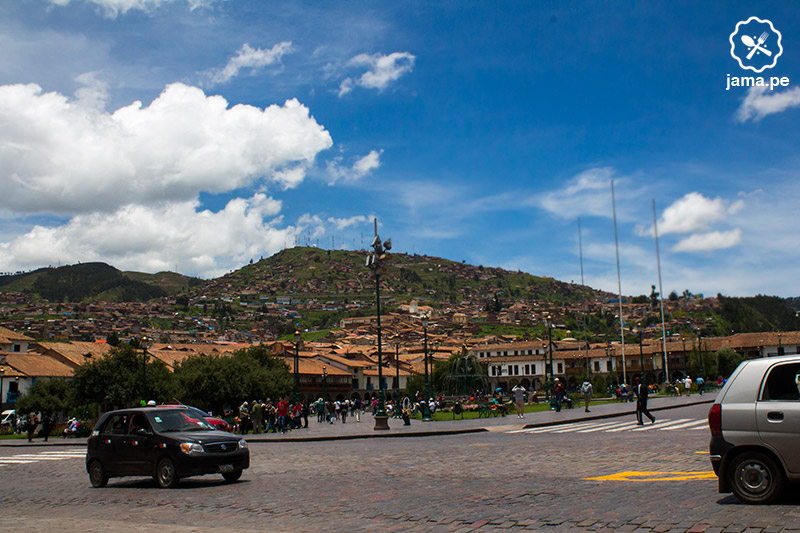 plaza-de-armas-blog-jama-san-pedro-mercado-cusco-restaurante